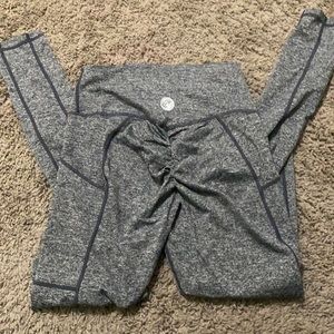 Cheri Fit Scrunch Butt Legging